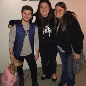 Meet your Posher, Paige